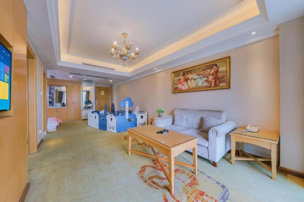 Vienna Classic Hotel Qingyuan Taihe Ancient Cave Scenic Area Zewnętrze zdjęcie