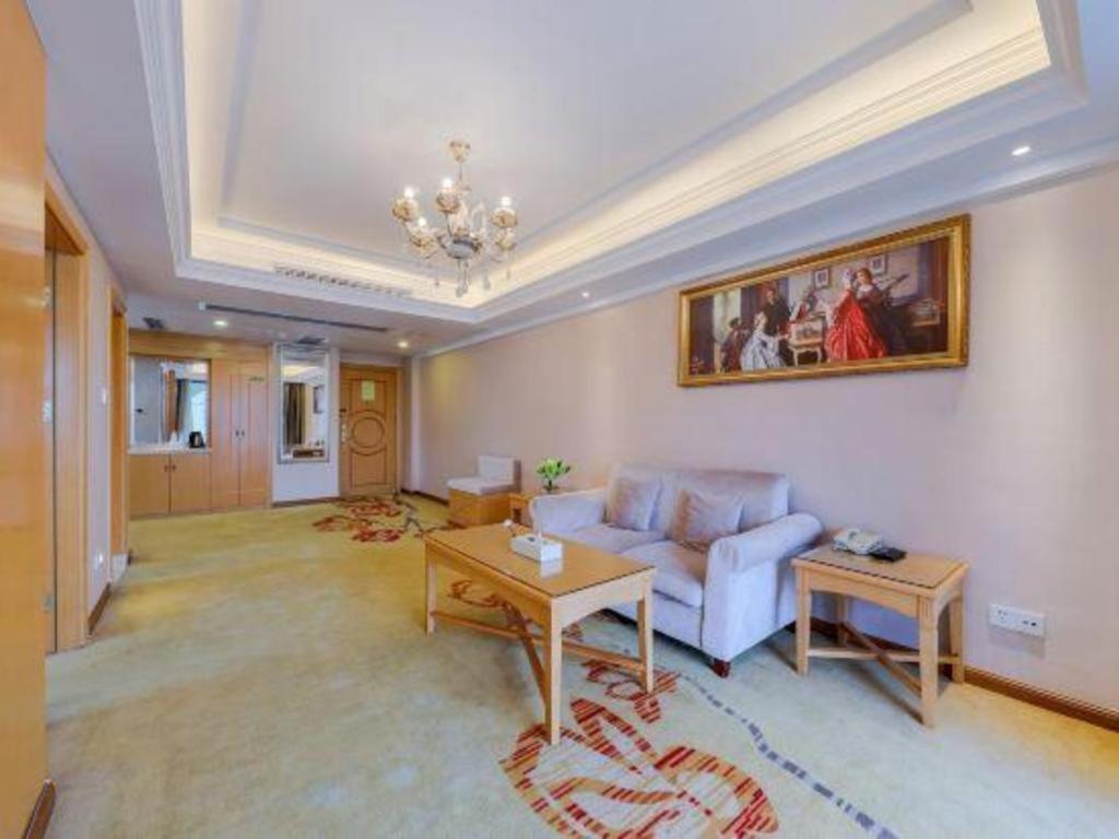 Vienna Classic Hotel Qingyuan Taihe Ancient Cave Scenic Area Zewnętrze zdjęcie